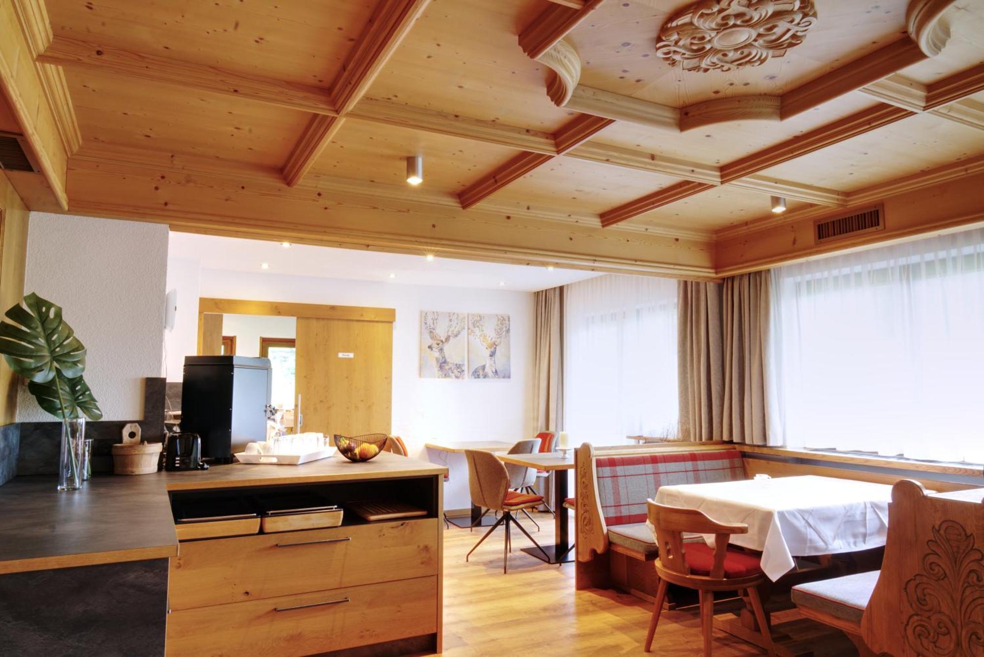 Versalerhof Hotel 3*